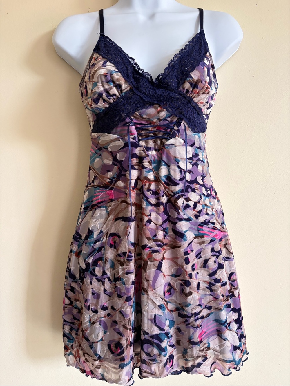 Forever 21 Mini Floral Print with Lace Slip On Mini Dress Size Small